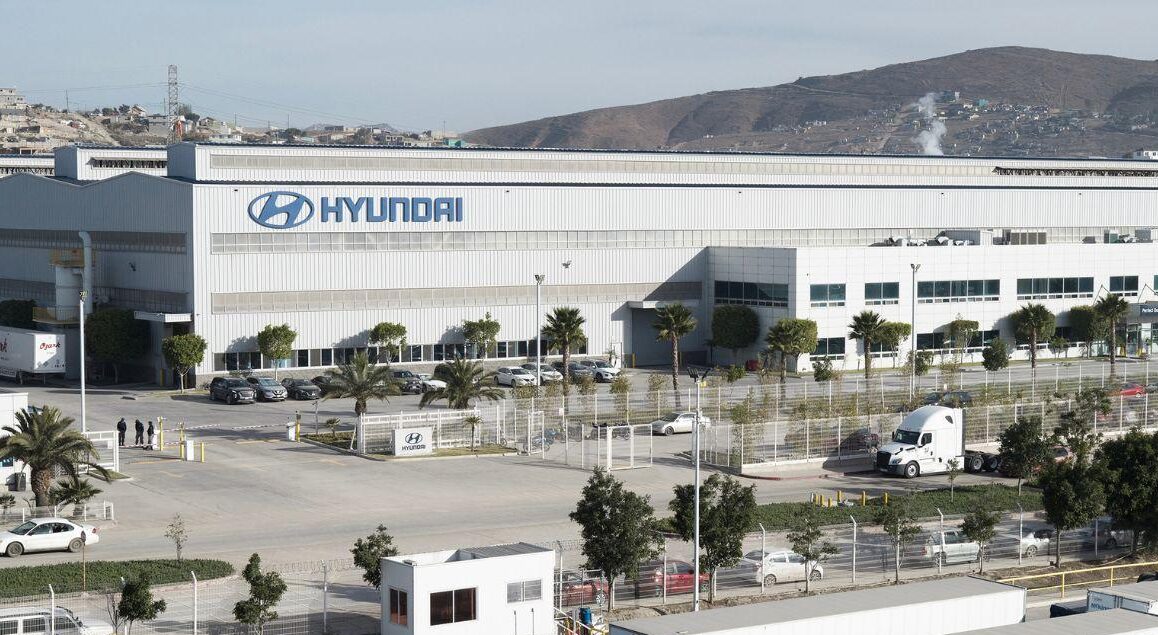 Hyundai Translead
